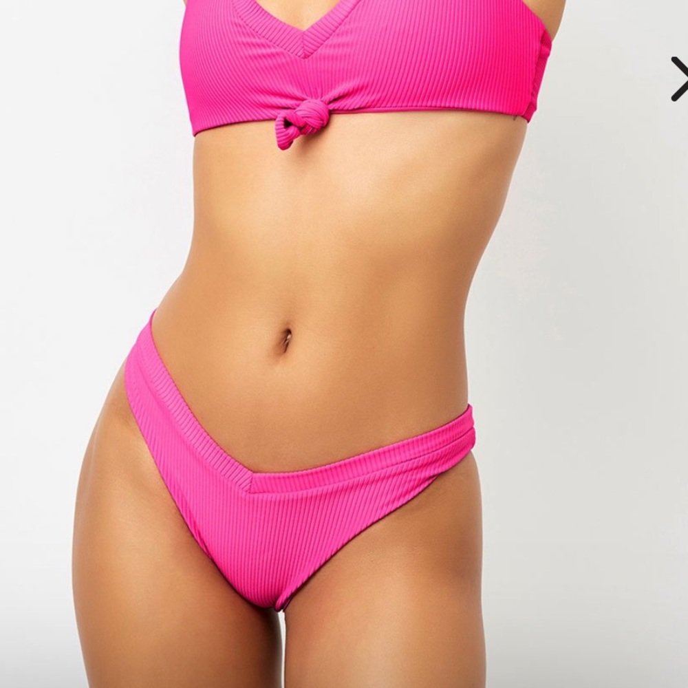 Frankie’s Bikinis Austin Bottom